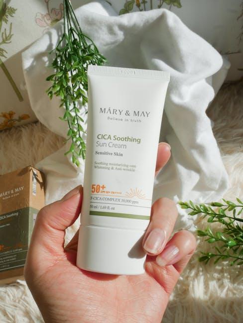 Best Hydrating Sunscreens for a Dewy, Natural Glow