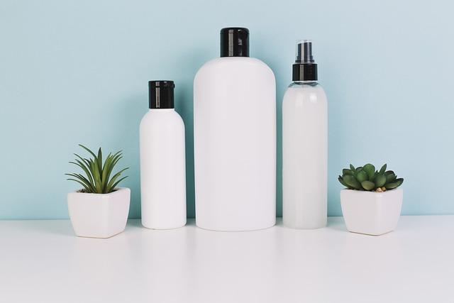 Cleansers and Toners: The Essential First Steps to Prepare Your Skin