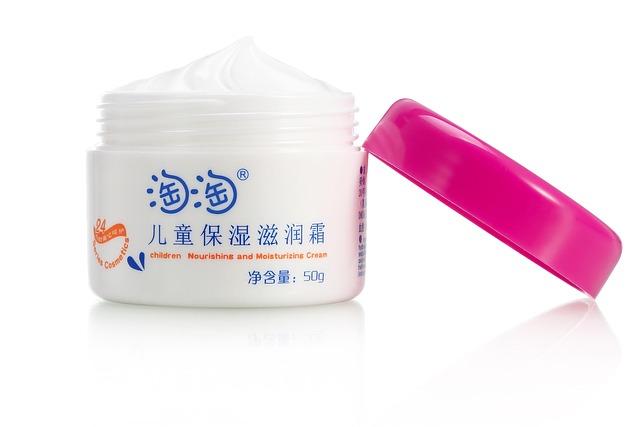 Choosing the Ideal Fragrance-Free Moisturizer for Sensitive Skin